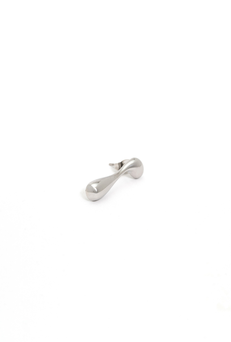 ETHEREAL STUD EARRINGS